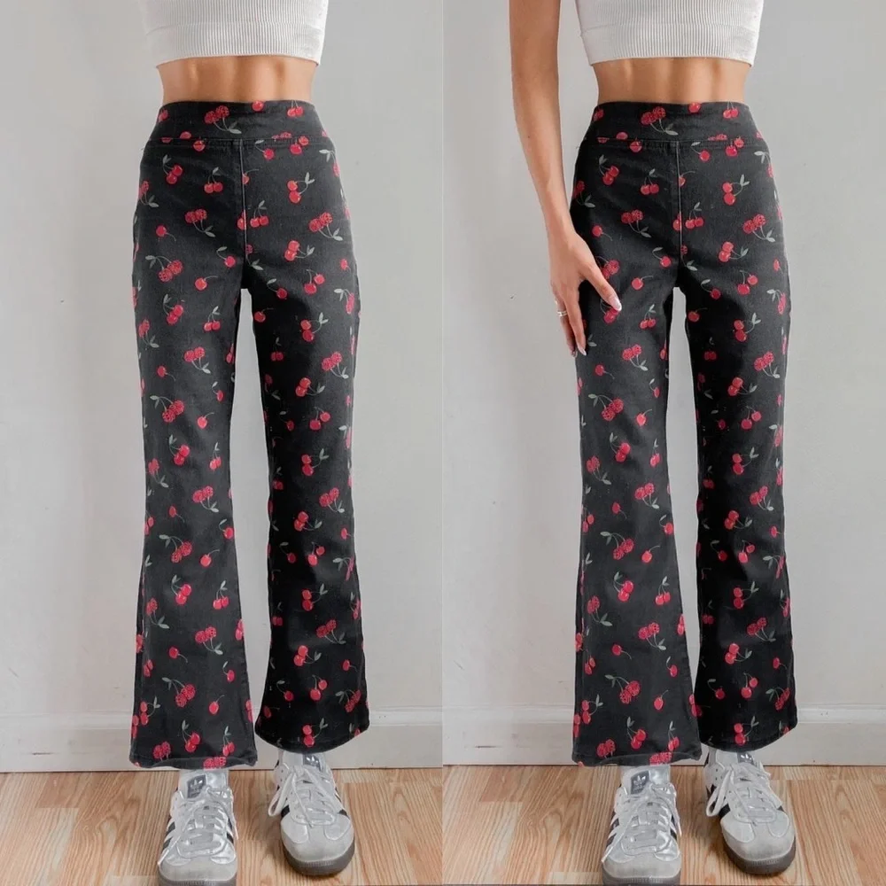 Free People / NWT Cherry Fruit Print Flare Crop Pants in Black